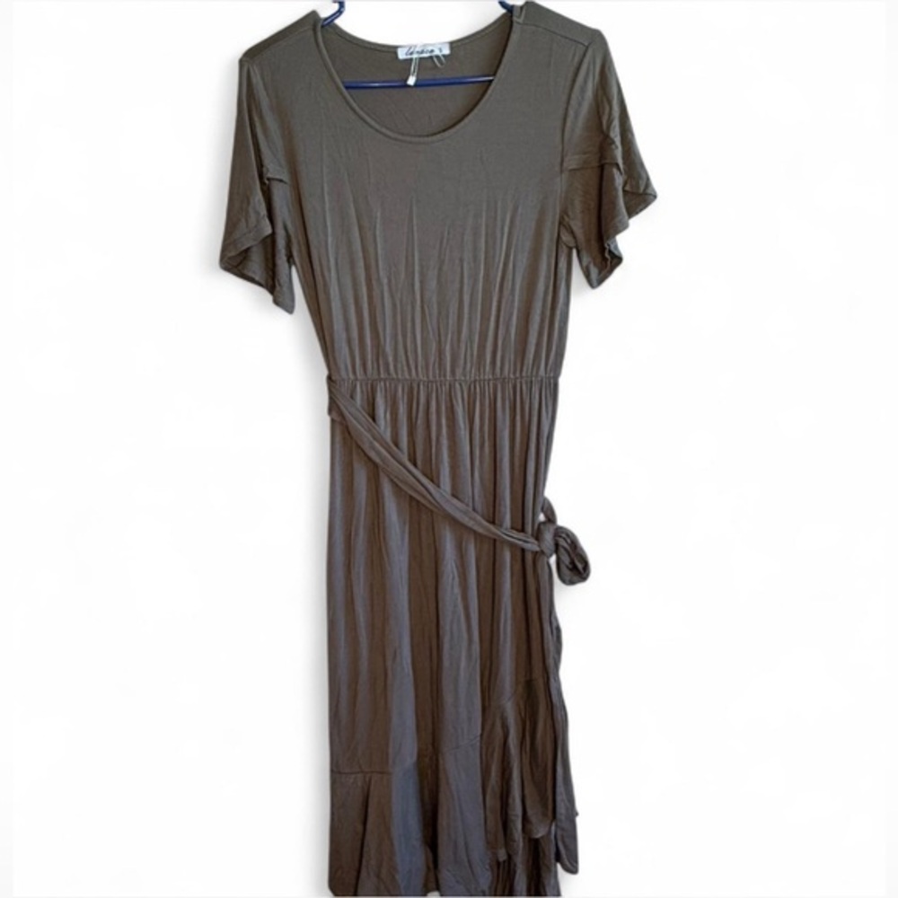 Levaca Elegant Brown Midi Dress